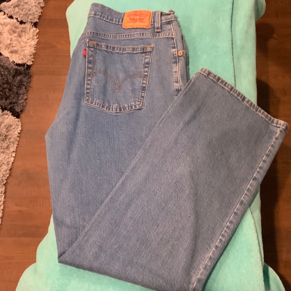 Levi’s Relaxed Fit 550 Boot Cut Jeans, Size 16L